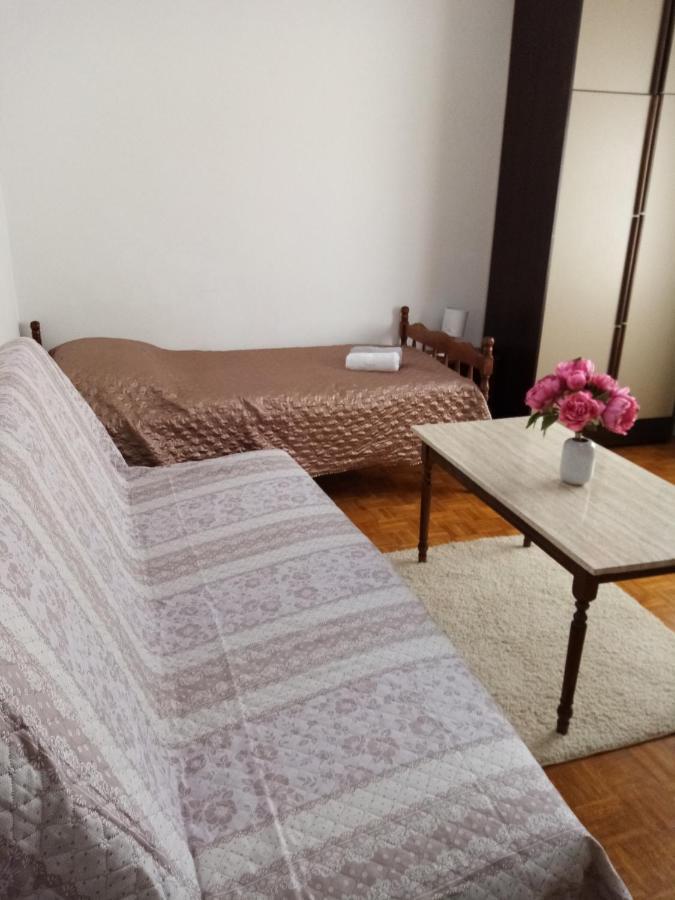 Apartmani Nikola Biograd Na Moru Exterior photo