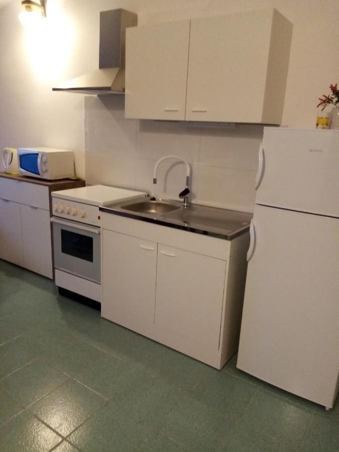 Apartmani Nikola Biograd Na Moru Exterior photo
